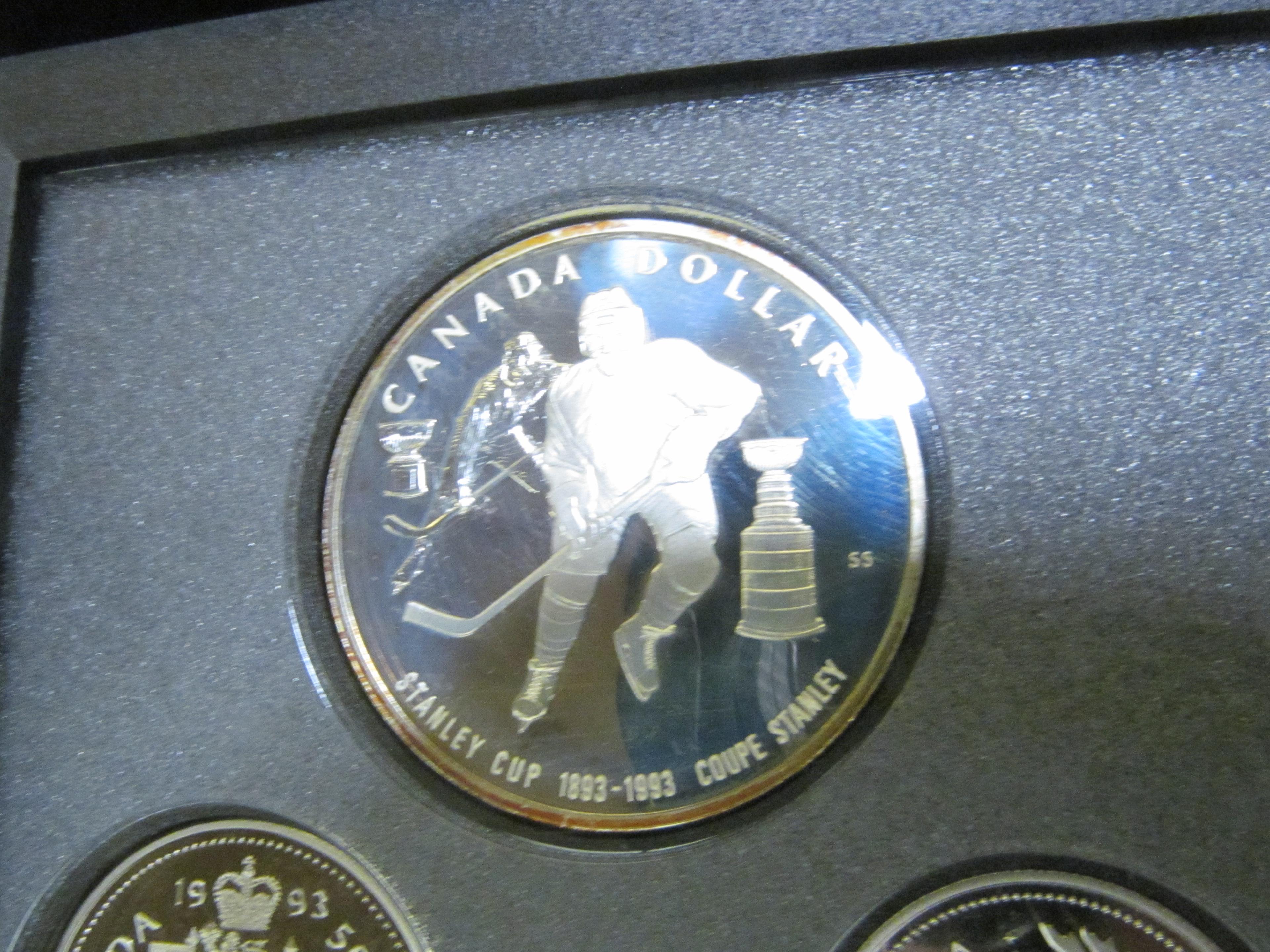 1993 Canada Proof Set in hard case as issued.