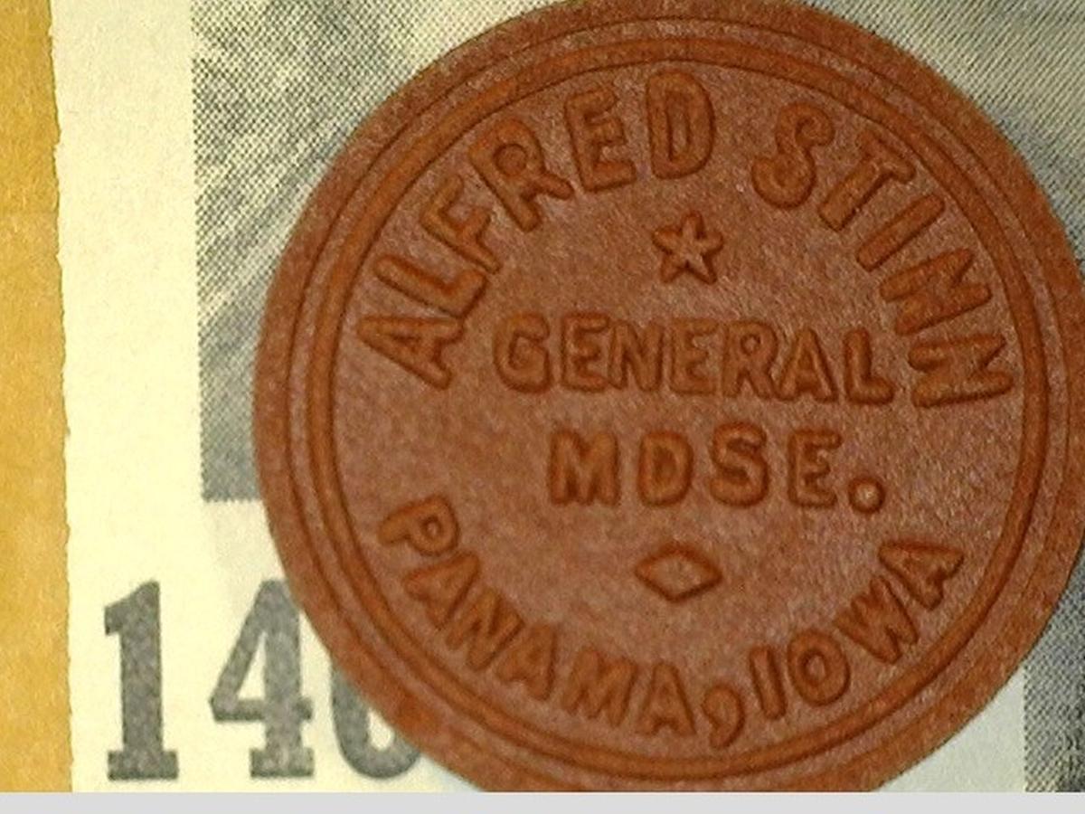 ALFRED STINN/GENERAL/MERCHANDISE/PANAMA, IOWA; GOOD FOR/5c/IN TRADE, red fiber token, rd., 21mm.