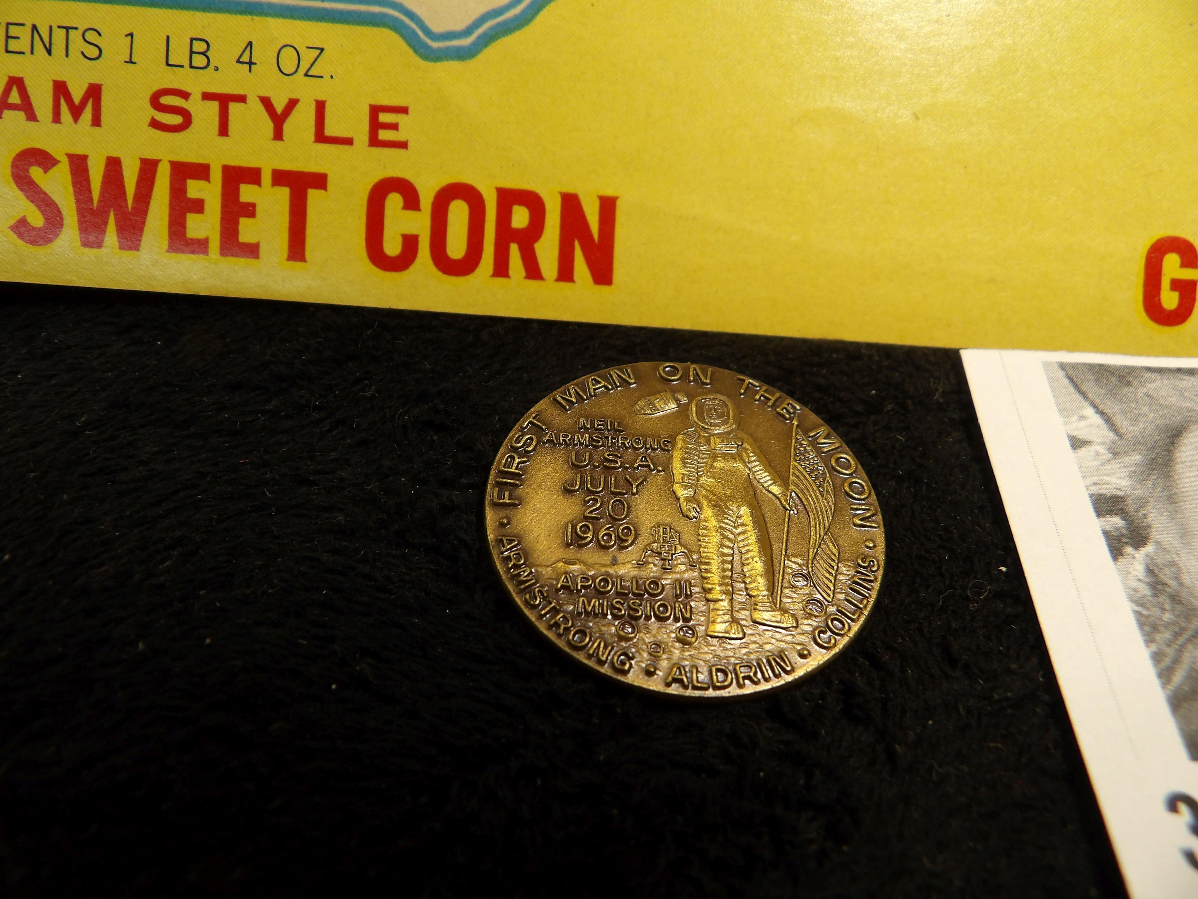 Original Label for IOWA CREAM BRAND CREAM STYLE GOLDEN SWEET CORN, packed by Center Point Canning Co