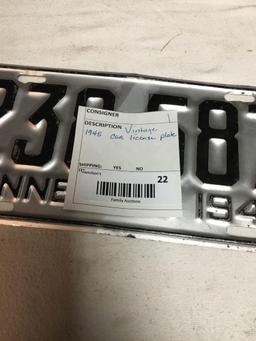 vintage 1945 car license plate