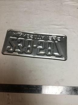 vintage 1945 car license plate