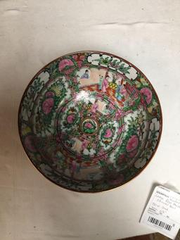vintage large rose medallion oriental bowl excellent condition