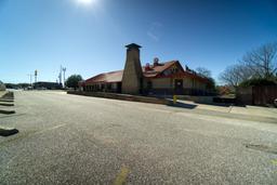 FORMER HOME OF COUNTRY'S BAR-B-Q MONTGOMERY, ALABAMA