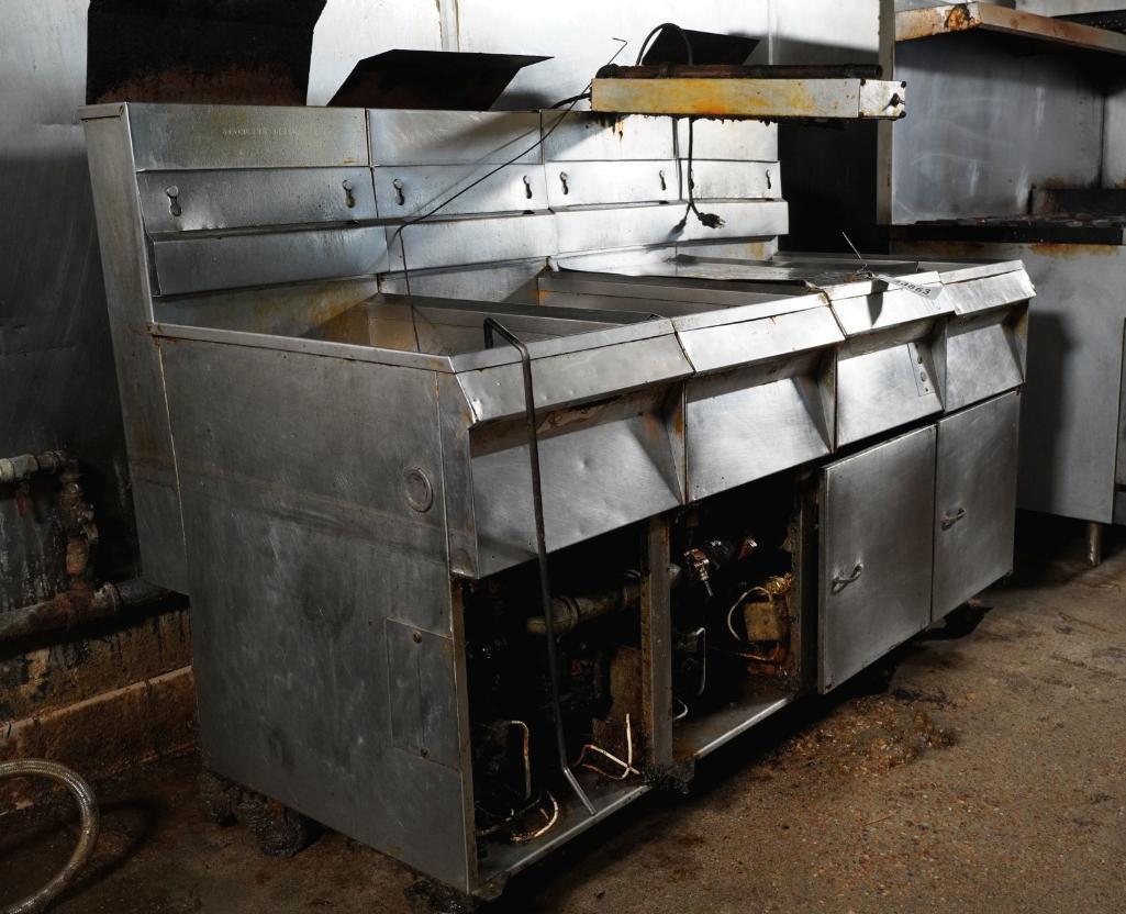 (3) BAY DEEP FRYER