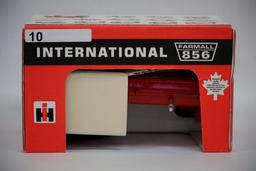 INTERNATIONAL 856 TOY TRACTOR