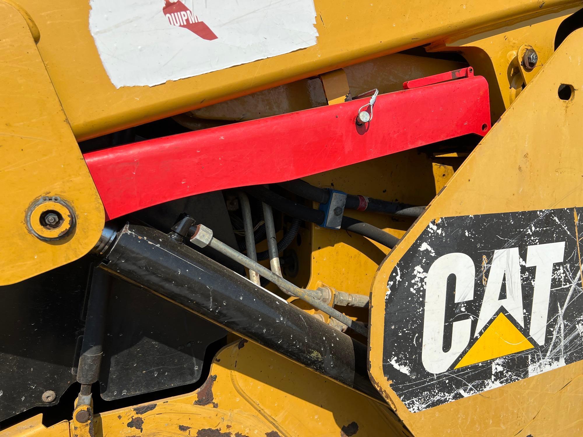 2015 CATERPILLAR 289D SKID STEER