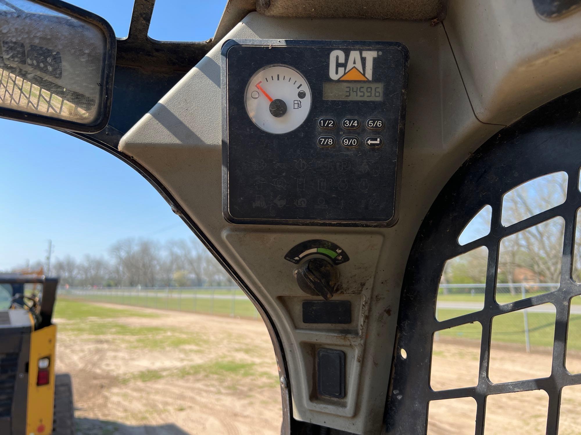 2015 CATERPILLAR 289D SKID STEER