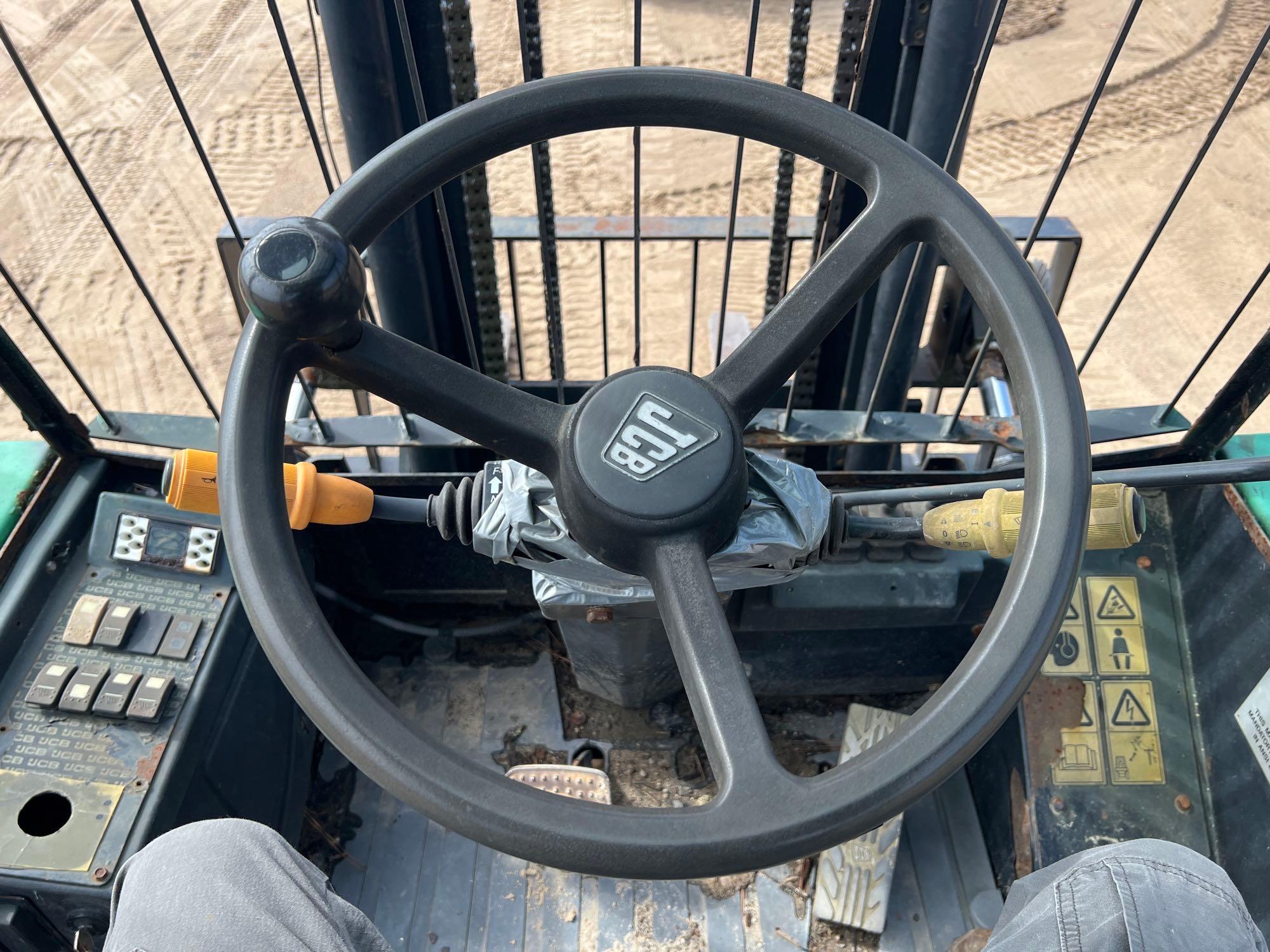 JCB 930 ALL TERRAIN FORKLIFT