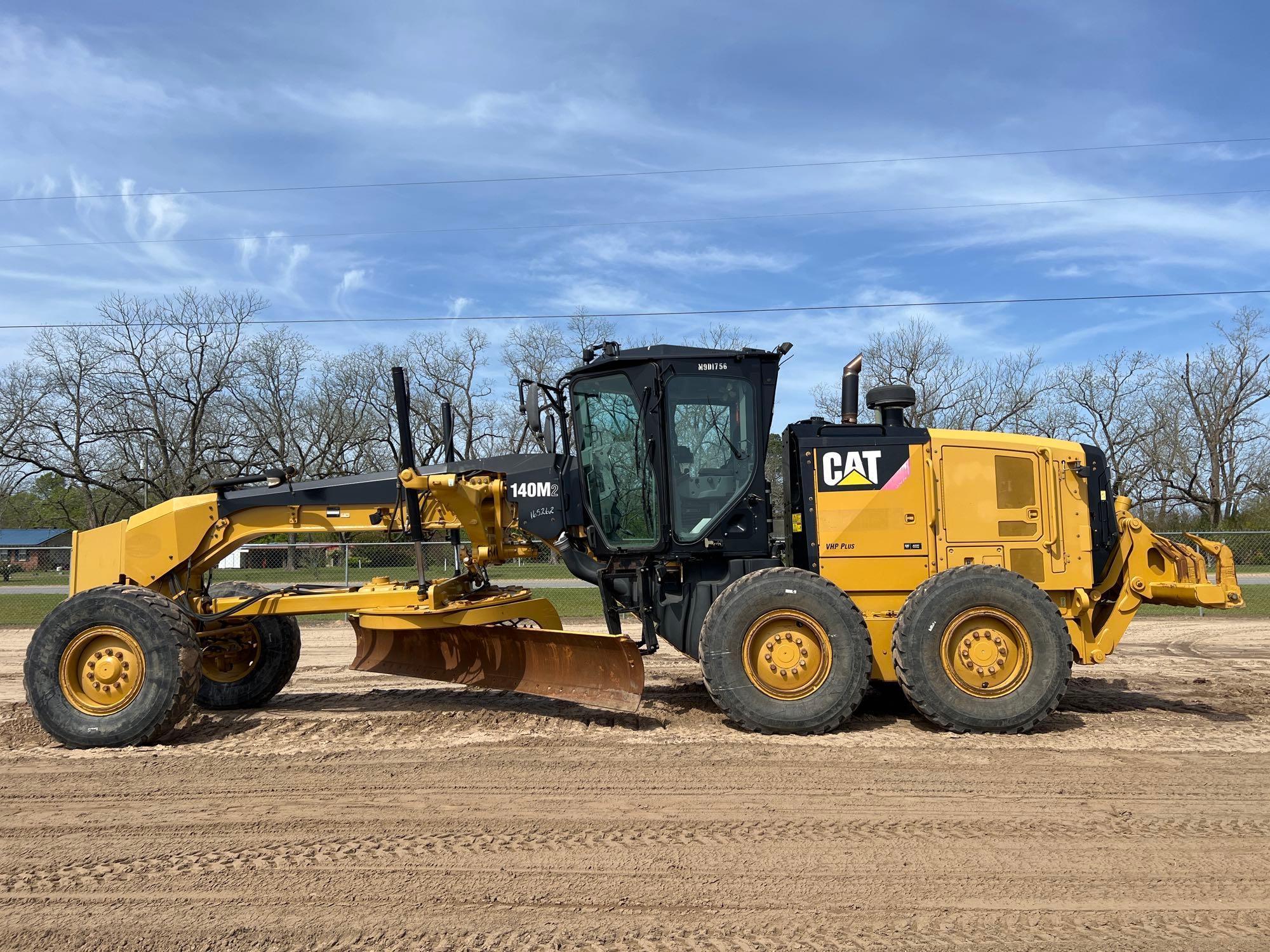 2014 CATERPILLAR 140M2 MOTOR GRADER