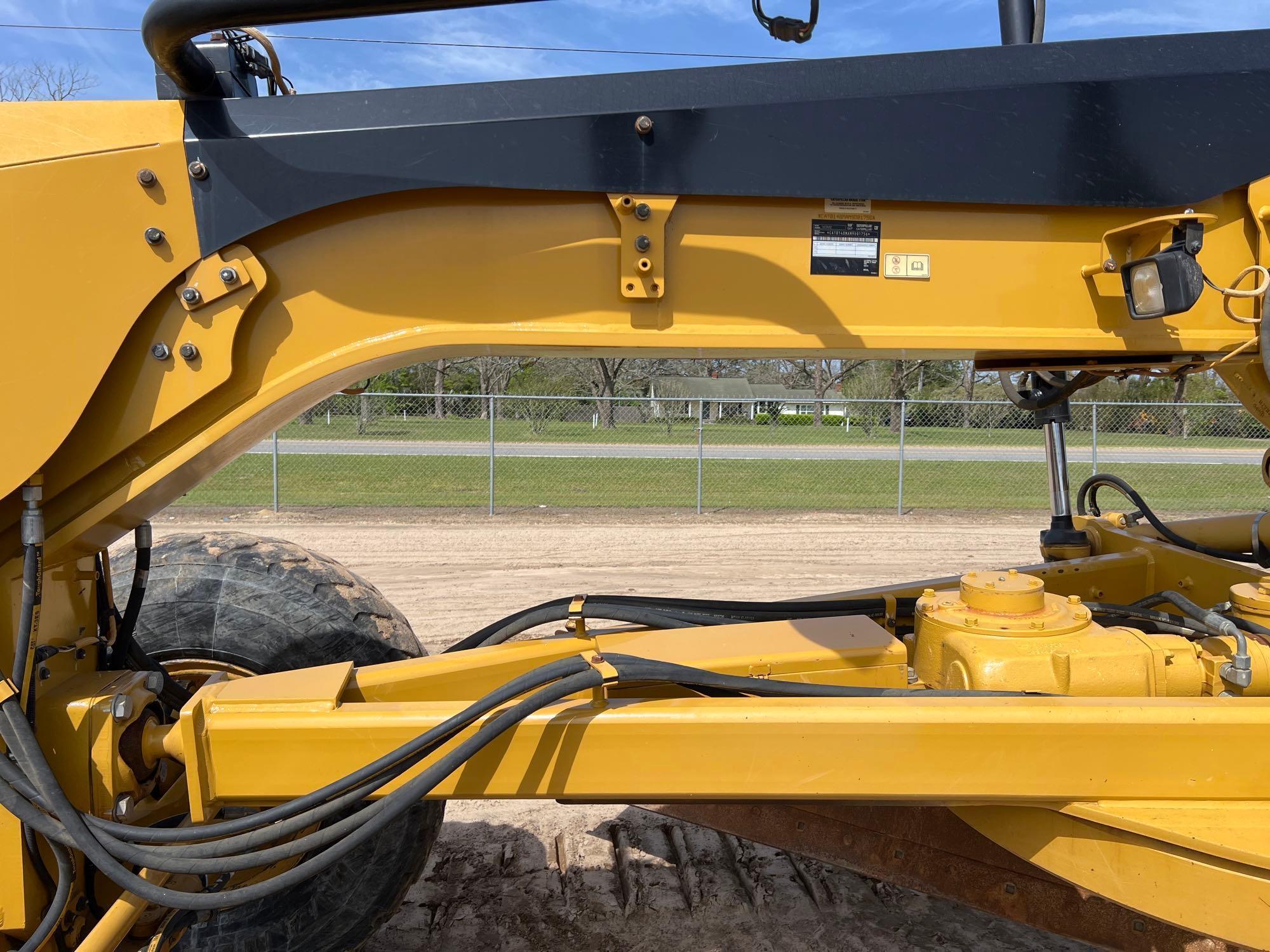 2014 CATERPILLAR 140M2 MOTOR GRADER