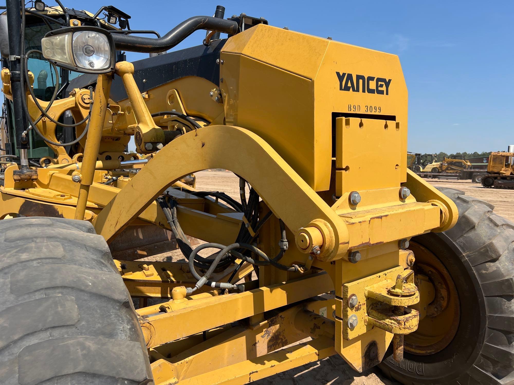 2011 CATERPILLAR 140M MOTOR GRADER