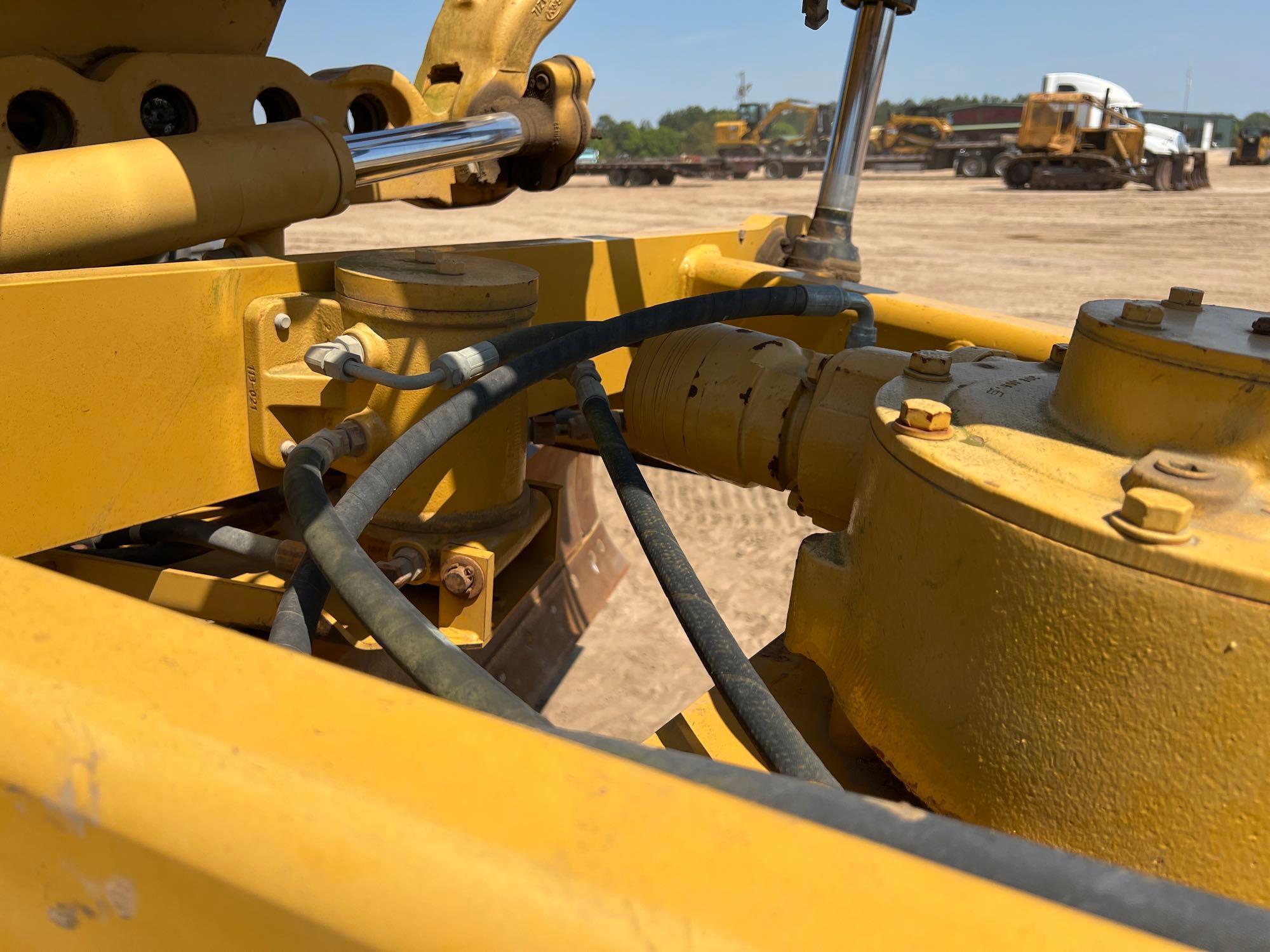 2011 CATERPILLAR 140M MOTOR GRADER