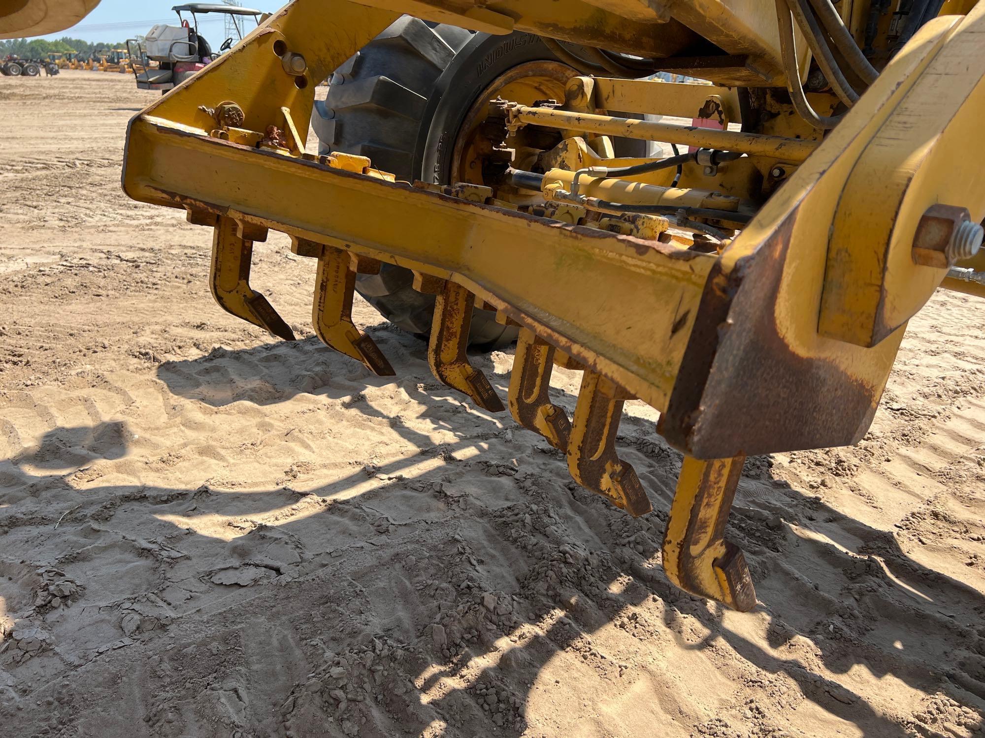 2011 CATERPILLAR 140M MOTOR GRADER