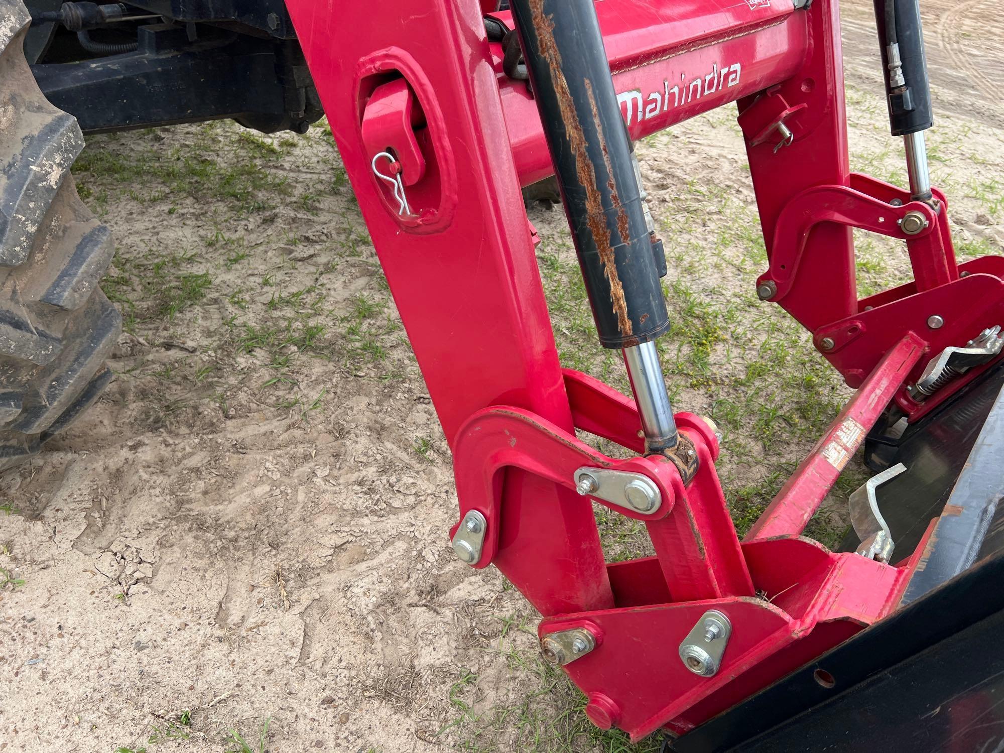 MAHINDRA 8090 TRACTOR