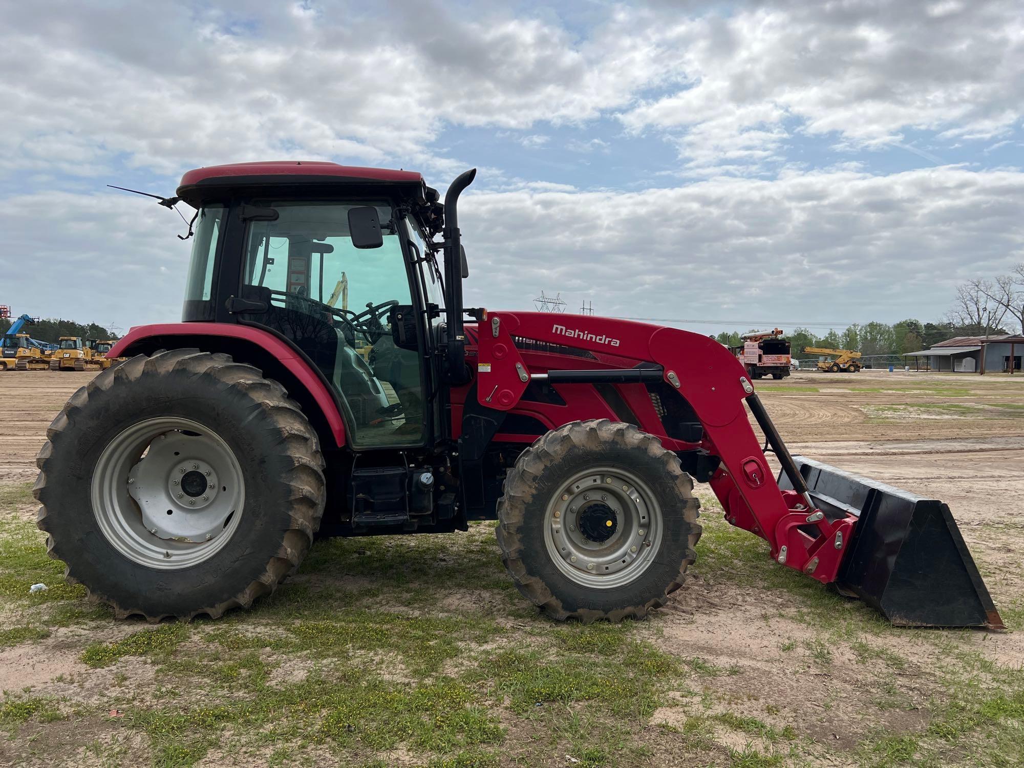 MAHINDRA 8090 TRACTOR