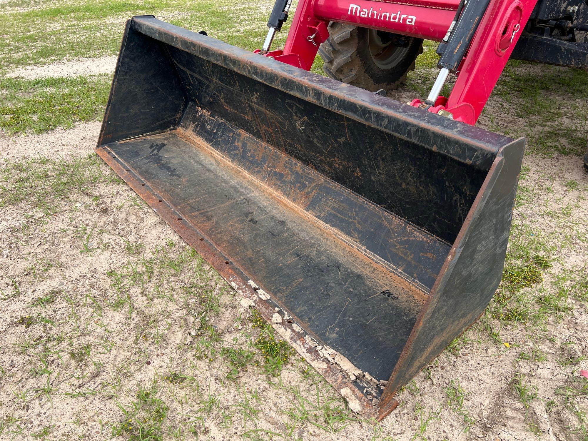 MAHINDRA 8090 TRACTOR