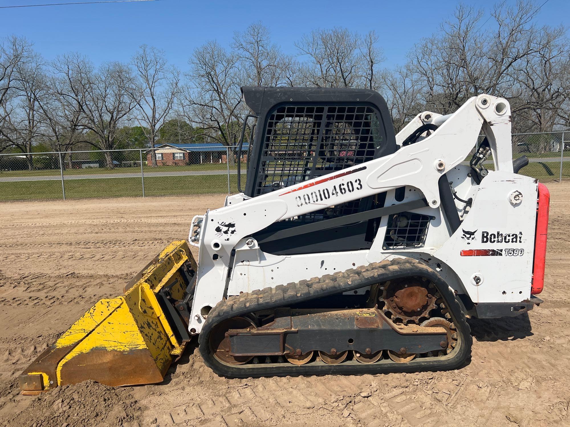 2016 BOBCAT T590 SKID STEER