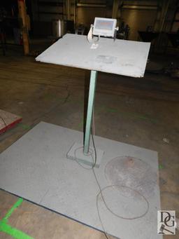 Brechbuhler Model LP7510 Floor Scale