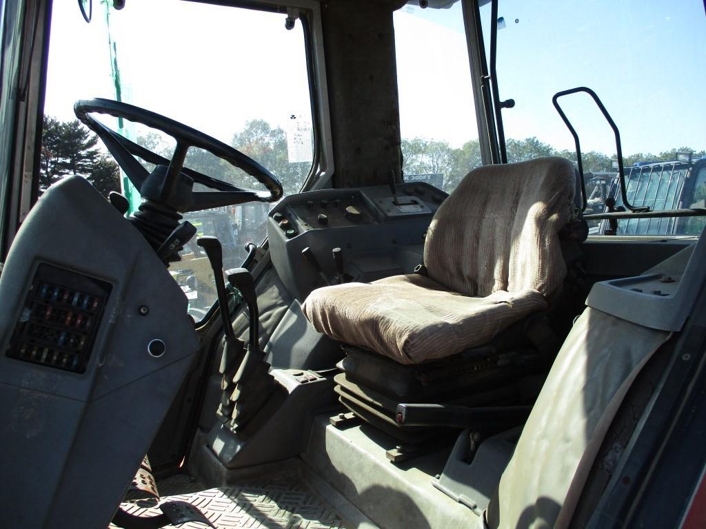 Massey Ferguson 3090 Tractor