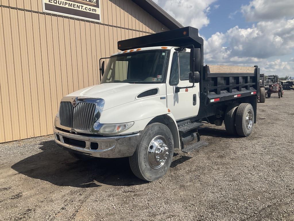 2011 International Durastar 4300SBA Dump Truck