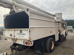 2000 International 4700 Bucket Truck w/ Dump Box