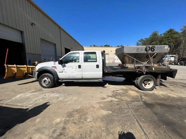 2006 Ford F550 Flatbed Truck