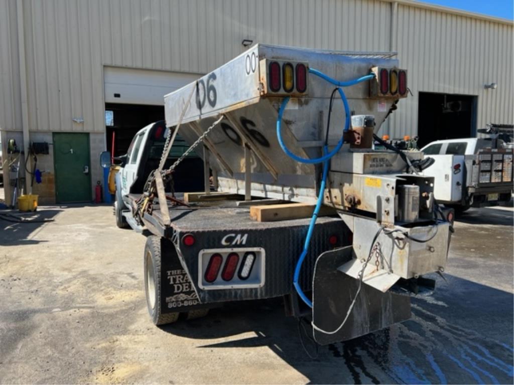 2006 Ford F550 Flatbed Truck