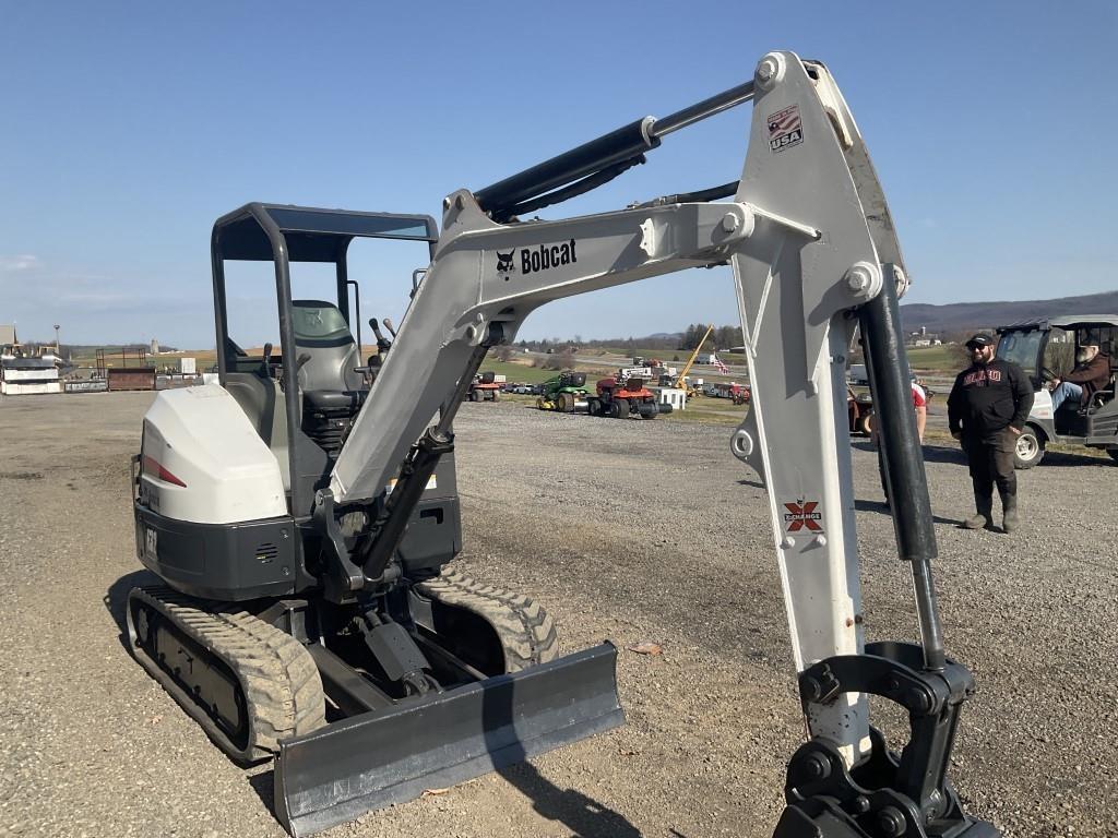 2012 Bobcat E32 Mini-Excavator