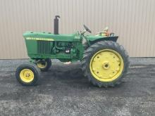 John Deere 3010 Farm Tractor