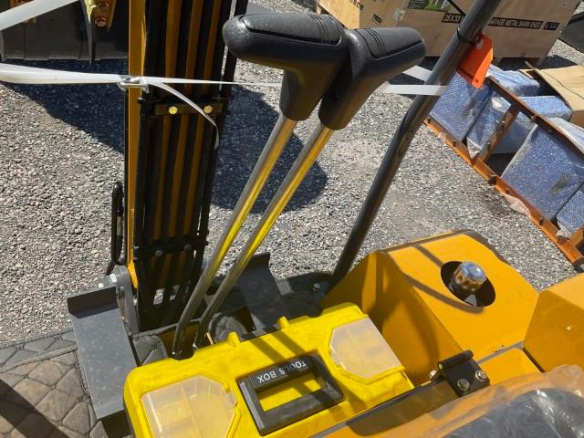 NEW Agrotk H15 Mini Excavator