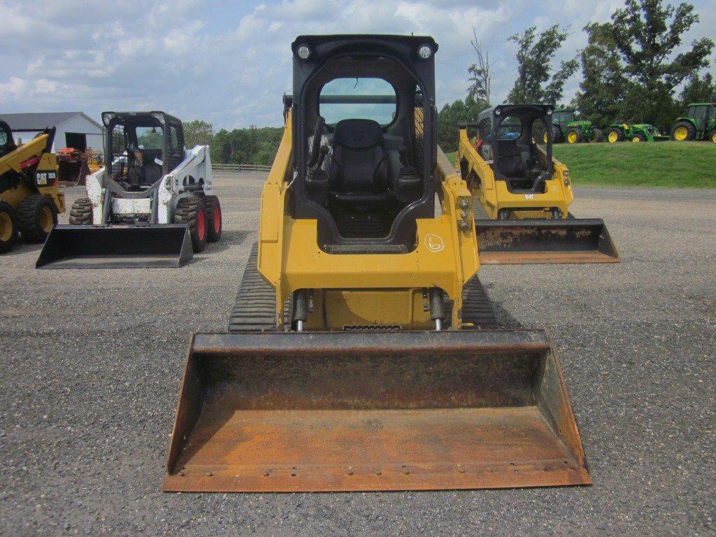 2015 Caterpillar 257D Skid Steer