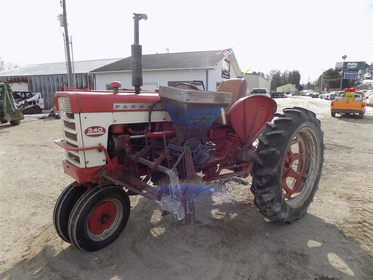 Farmall 340