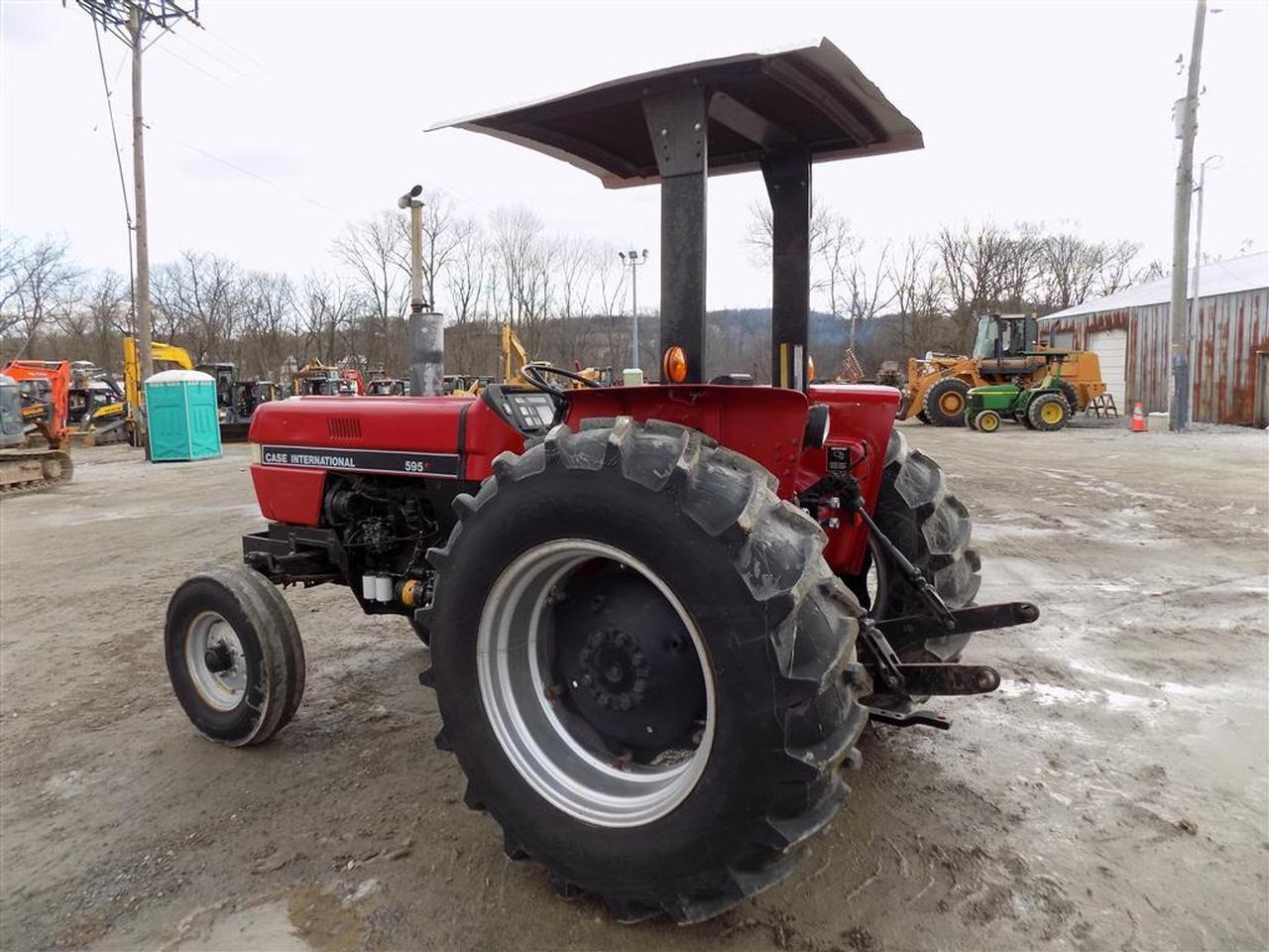 Case IH 595