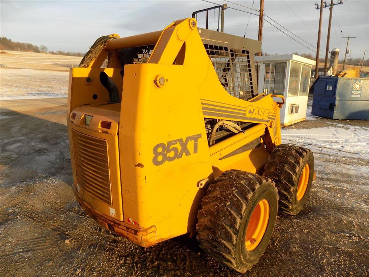 Case 85 XT