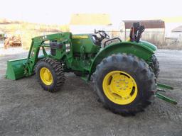 2015 John Deere 5065E