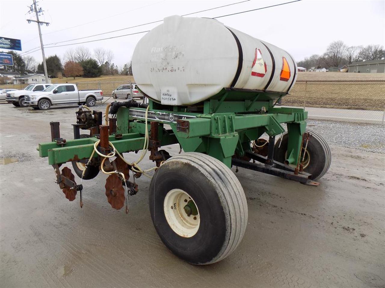 Unverferth No-Till Zone Cart