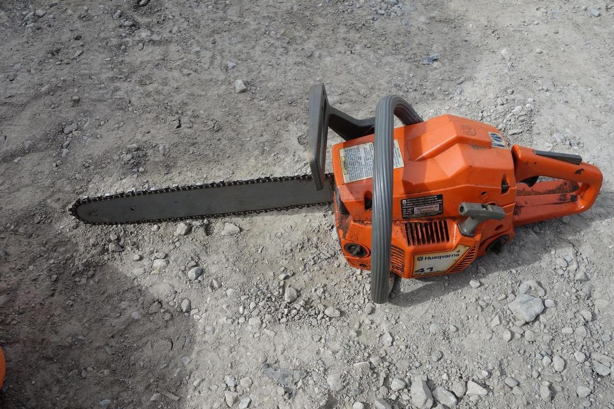 Husqvarna 41 Chainsaw