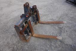 Skid Steer Pallet Forks