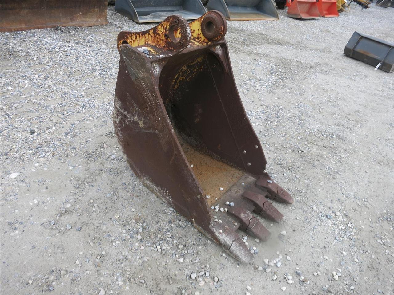 Hendrix Excavator Bucket