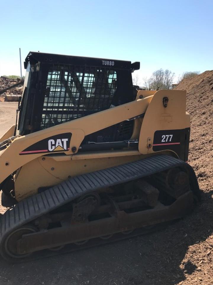 2002 Caterpillar 277