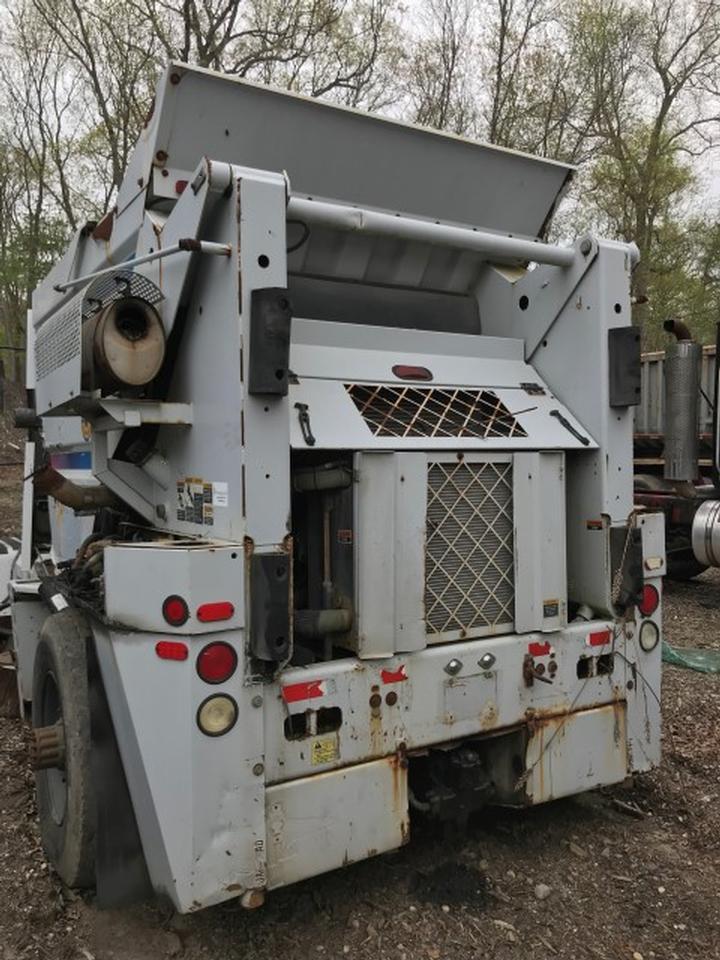 2002 Johnston 4000 Street Sweepers