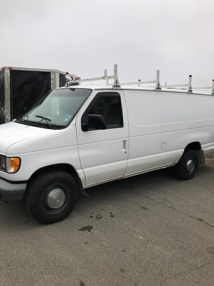 1997 Ford E-350 Van