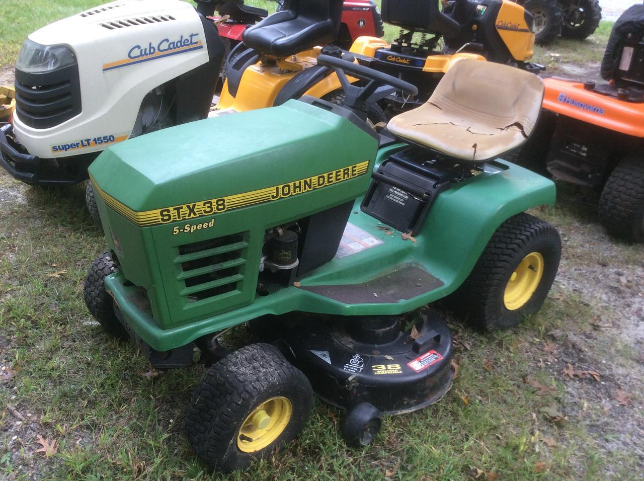 John Deere STX38 Riding Mower