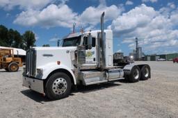 2012 Kenworth W900 T/A Road Tractor W/ Sleeper