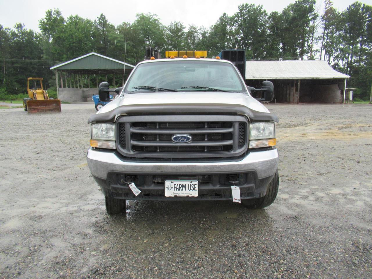 2004 Ford F550 XL Super Duty Service Truck