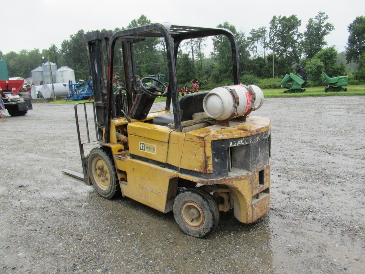 Caterpillar V50D Forklift