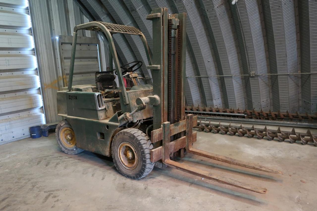 Clark CY40B Forklift