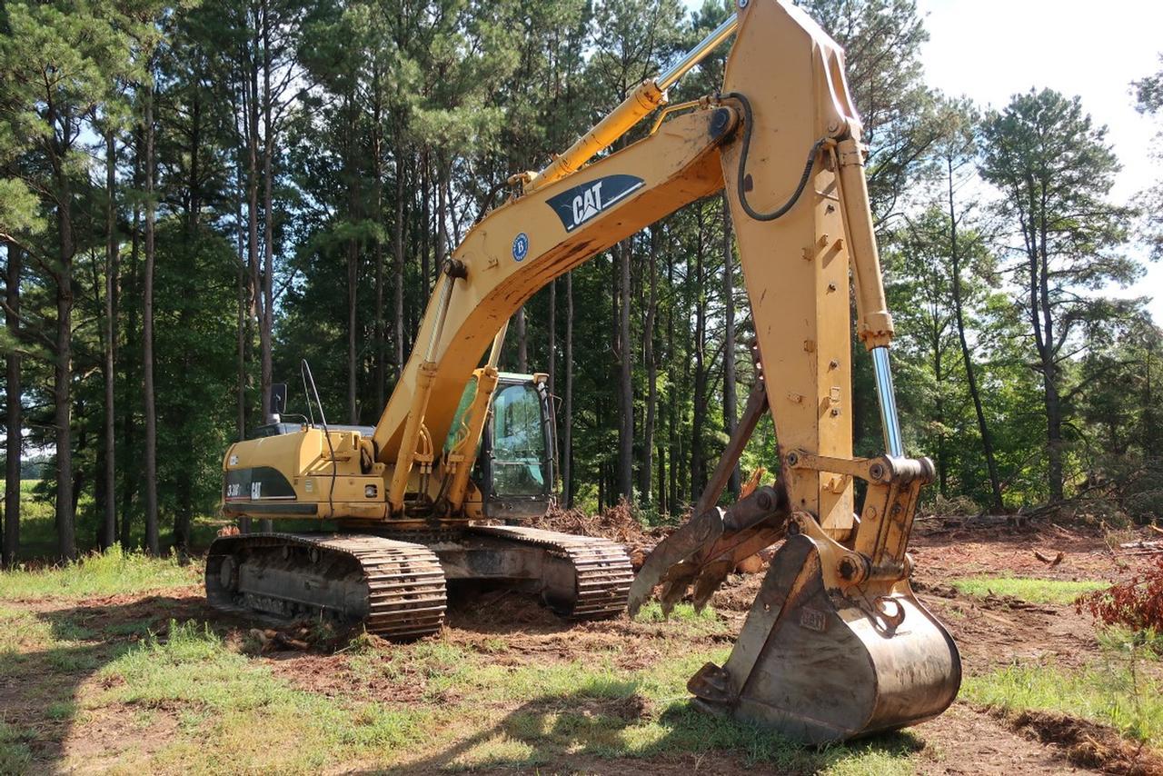 Caterpillar 330CL Excavator