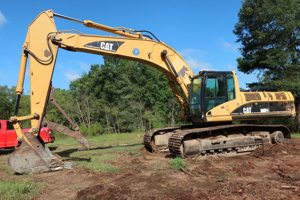 Caterpillar 330CL Excavator