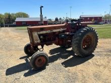 International Harvester 706 Tractor